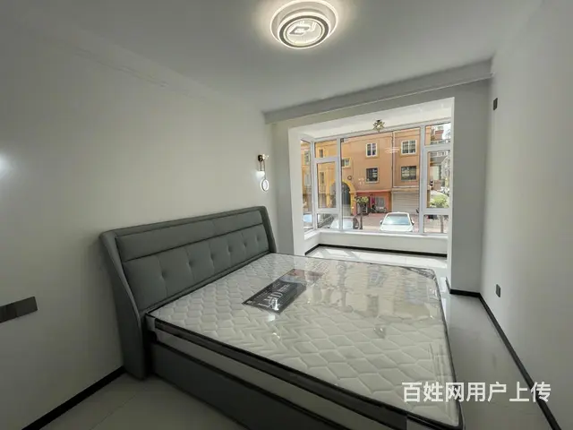 燕都小学，一中学区房 金地花园，车库上一楼，66平，两室 - 图片 1