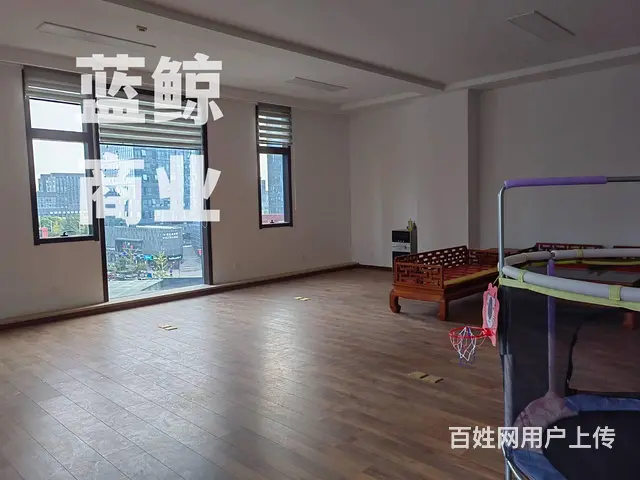 绿地商务城蓝海150平高层南向纯办公出租 - 图片 6