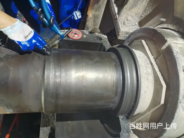 破碎机轴承位磨损快速在线修复 - 图片 1