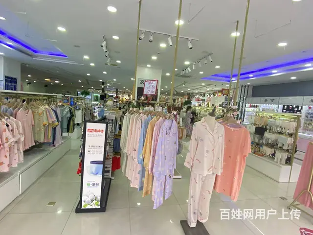 XSY） 购物广场盈利内衣服装店转让 - 图片 1