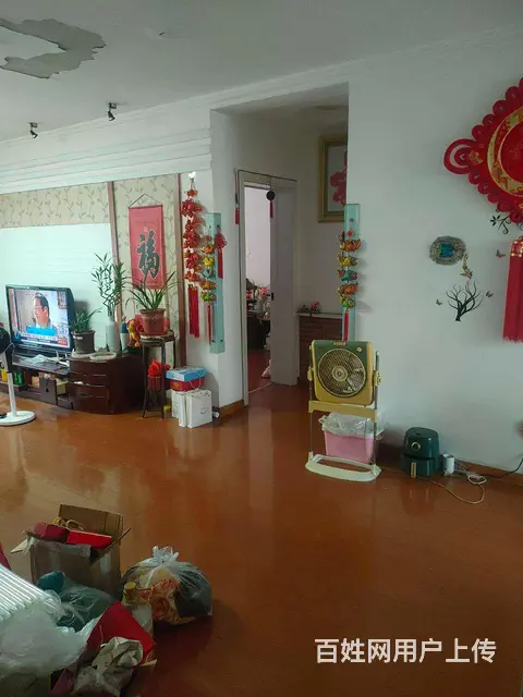 机场路，一楼126平，三室两厅，69.9万 - 图片 3