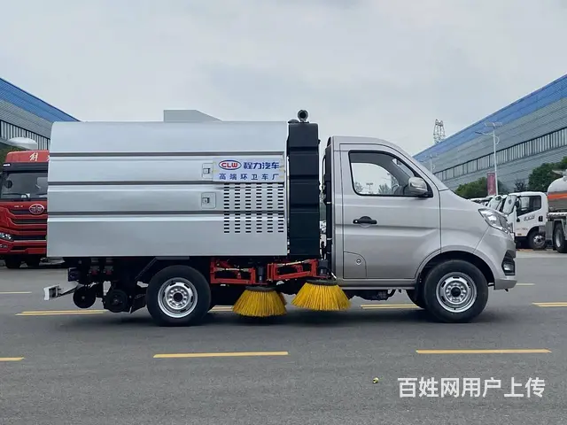 长安2.5吨小型扫路车多少钱一辆价格 - 图片 4