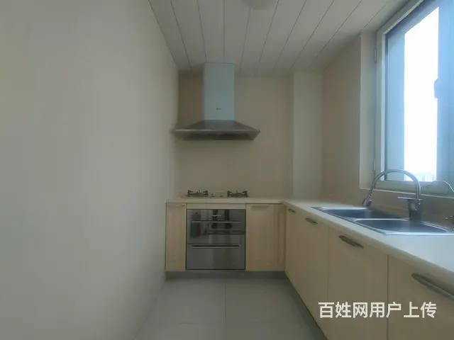 中央公馆三居两卫，卧室两南一北，全天采光，视野开阔！ - 图片 7