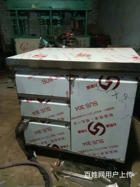 沈阳宣传栏制作.候车亭厂家不锈钢制品，橱柜加工 - 图片 5