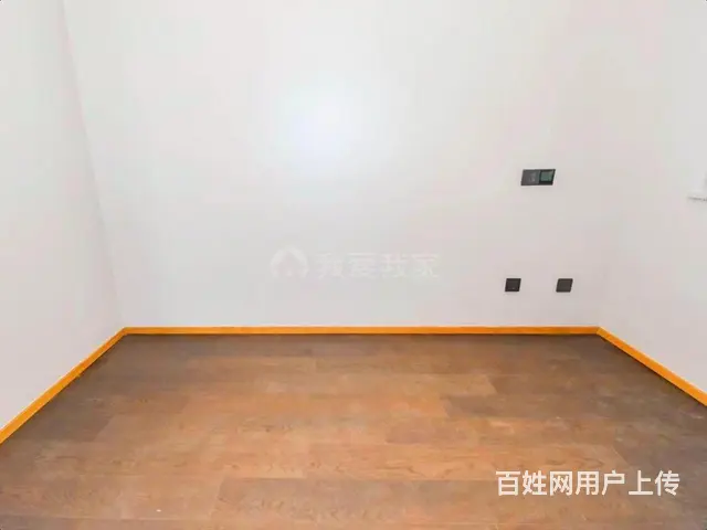 新上 横厅大四房 可看江景 视野无遮挡 随时看 价格可小刀~ - 图片 1