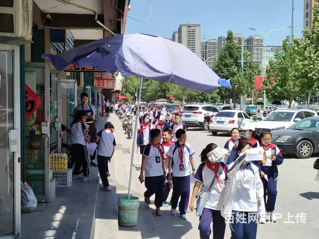 B个人一温馨花园农一师二中旁餐饮店转让 - 图片 2