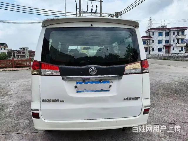 东风帅客7座面包车 - 图片 7