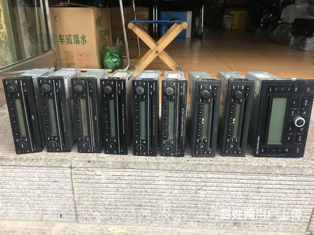 沈阳大众原厂CD主机原车机器支持USB-SD 沈阳 - 图片 1