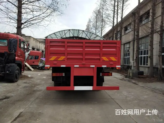 厂家直销一拖福德牌前四后八9.6米轻量化载货车价格 - 图片 5