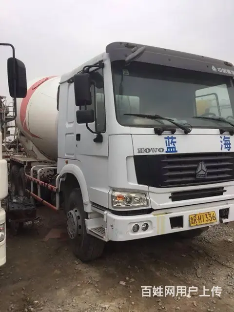 12年二手豪沃搅拌车  大12方 三一上装 后八轮 - 图片 4