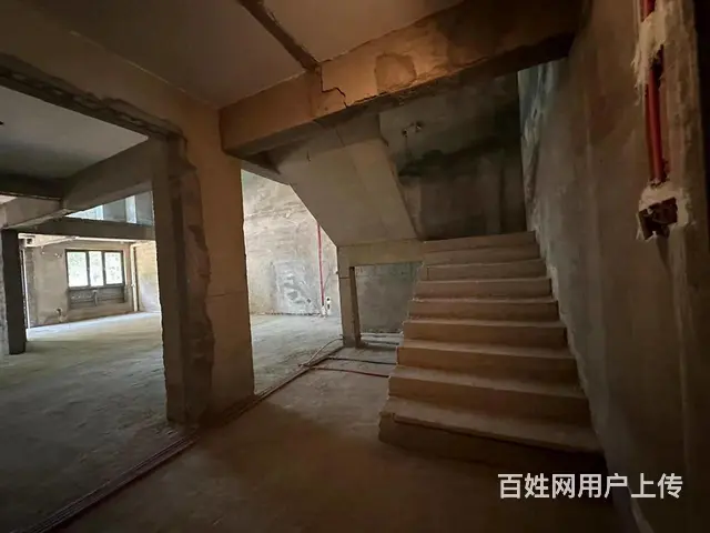 七十九号院洋房一层带南北院 上跃二层下跃负一380万带车库 - 图片 6