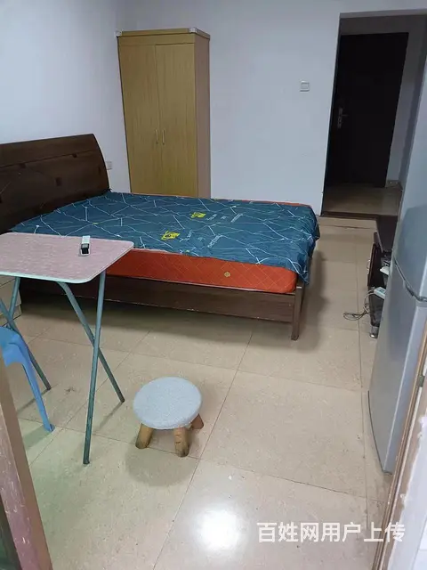 地铁房永升彩虹花园单身公寓1600可做饭带阳台 - 图片 4