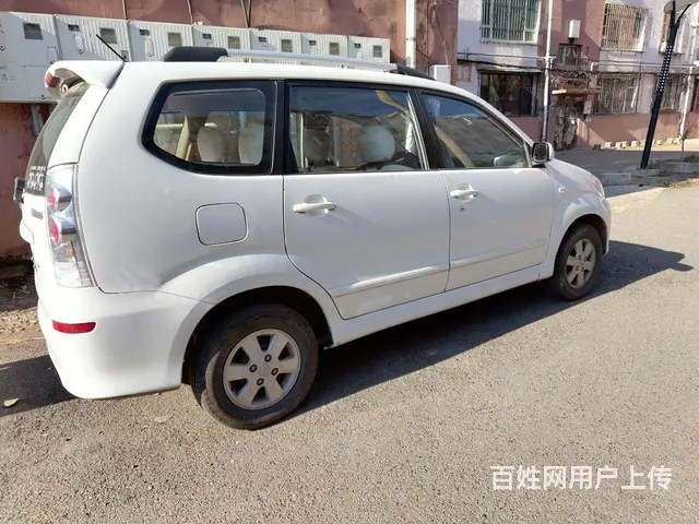 一汽 森雅M80 2011款 1.5 手动 7座超值版 - 图片