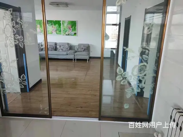 年租金8000 - 图片 5