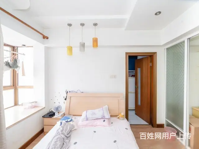 新出局小实验电梯房京城豪苑旁金鼎公寓户型正中间楼层 - 图片 1