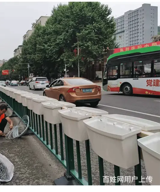 沈阳马鞍式花盆护栏挂盆生产厂家空中花廊景观种植盆 - 图片 2