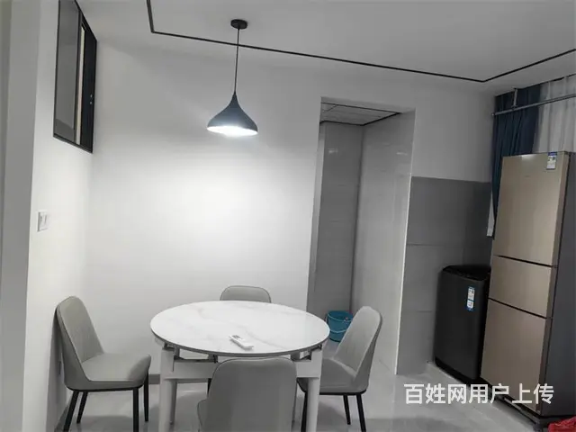 西外山水美地 普通住宅2厅 精装修 - 图片 5