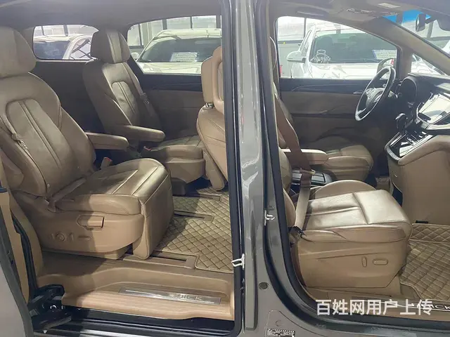别克GL8 2018款 GL8 ES 豪华商旅车 2.0T - 图片 11