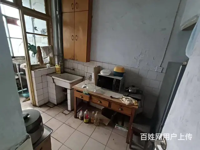 速抢，鹤电小区，三楼，二室一厅，伶包入住 - 图片 2