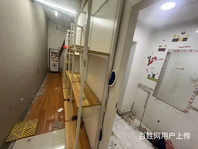 XN 华阳 丁字路口临街纯一楼商铺直租 展示面显眼 行业不限 - 图片 7
