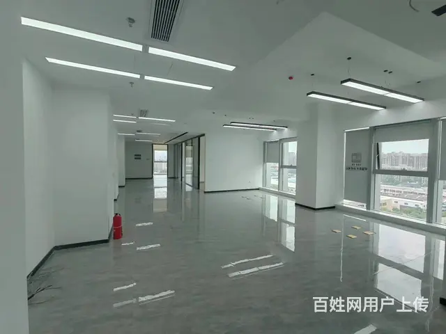 （老板本人）芙蓉区隆平博物馆附近写字楼房东低价出租 - 图片 1