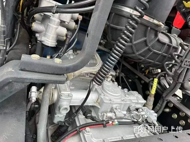 陕汽德龙 牵引车 国6 - 图片 4