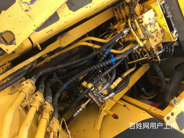 急售小松210， - 图片 1