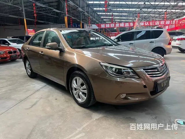 比亚迪G6 2011款 2.0 手动 豪华型 - 图片 3