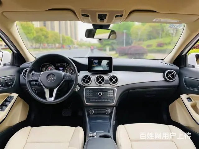 奔驰GLA级 2016款 GLA 200 1.6T 双离合 - 图片 2