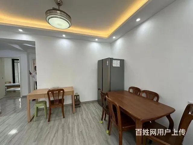 48岳家嘴楚天都市雅园精装修三房 可合租 SKP万 - 图片 3