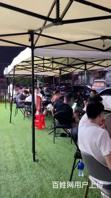（及 致）年纯收100万以上的餐饮项目整体转让 - 图片 1