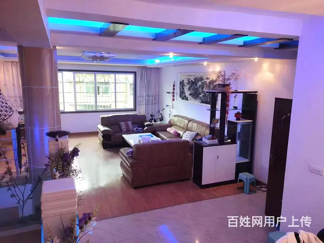 洪山社区4室2卫精装修打包卖产证满五停车方便干净整洁居住舒适 - 图片 1