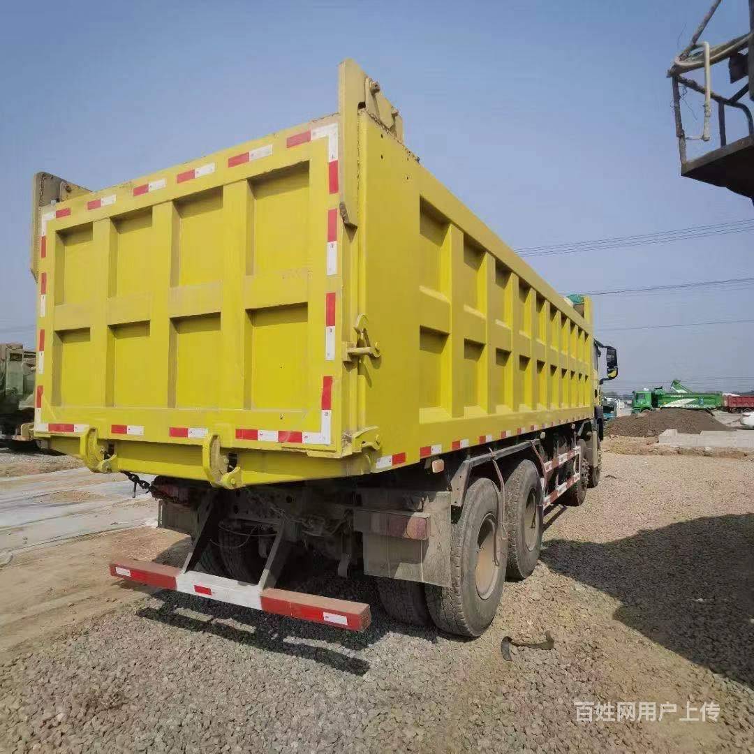 出售二手汕德卡渣土车440马力前四后八国五