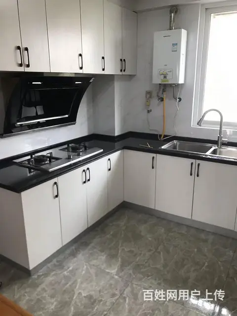 市中心文化宫地铁口 一院旁  设施全 拎包住 - 图片 1