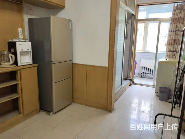 近中街新玛特，近地铁口，3楼，1100元/月，押一付一家电全 - 图片 7