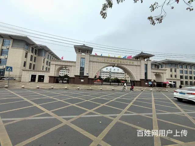旺铺居）大学内从来不愁客源美发店整体转让 - 图片 1