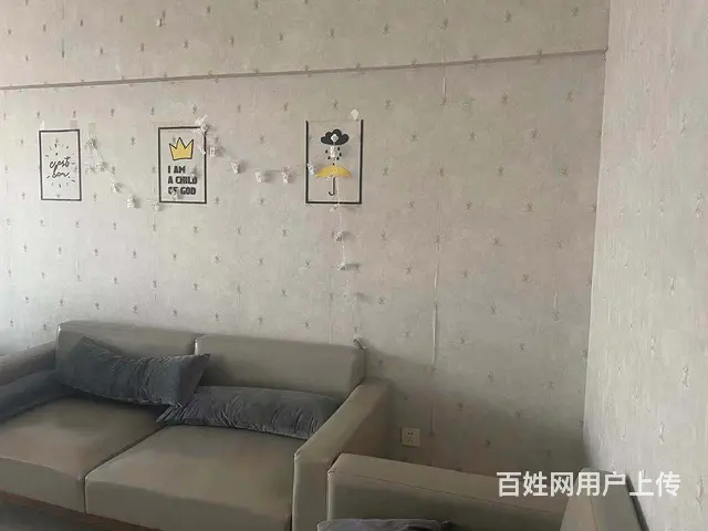 银泰城公寓精装修出租家具家电齐全拎包入住也适合办公 - 图片 1