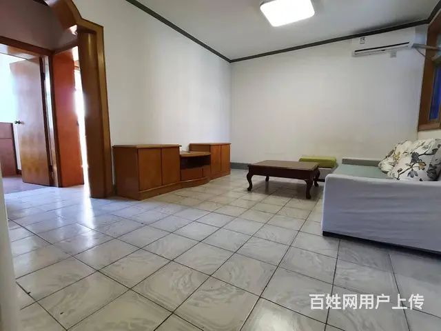 地铁口湖里大道旁悦华公寓三房出租 - 图片 1