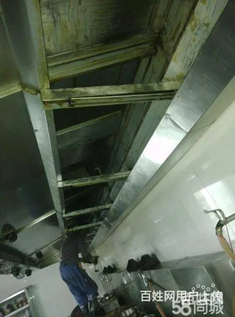 昆山市张浦工厂单位食堂油烟机清洗 管道清洗公司 - 图片 1