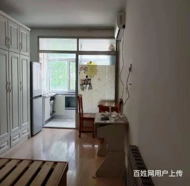 市府街小区2楼设施全拎包住 - 图片 1