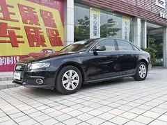 奥迪A4L 2012款 2.0T 自动 舒适型 (