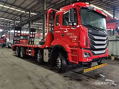 前四后八江淮国六挖机板车 平板拖车 全国包送车