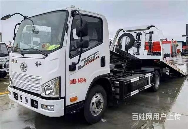钦州解放一拖二清障车 全落地清障车价格多少 包送车的图片