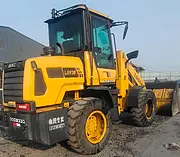 2022 年卸载 4.5 米 鲁工装载机