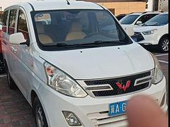 五菱 宏光 2015款 宏光V 1.2 手动 实用型7-8座