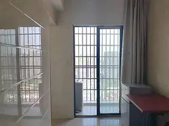 立新大道蒸湘世纪城附近1室1厅精装修家具家电齐全月租900