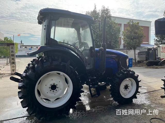 常州出售雷沃1404，电话联系的图片
