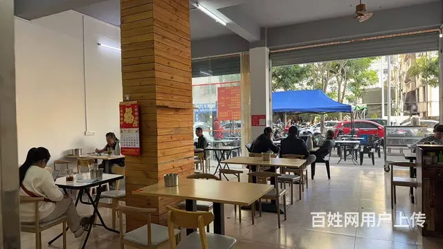 （51旺铺推荐）龙华区金湖街140平餐饮店带大外摆转让 - 图片 3