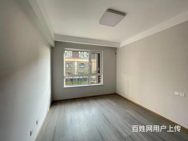 飞龙品质内购价！现房现证，刚需小高层，落地窗有车位 - 图片 1