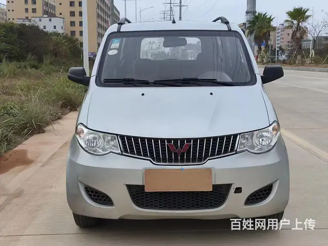 14年五菱宏光面包车几千块开走 - 图片 1